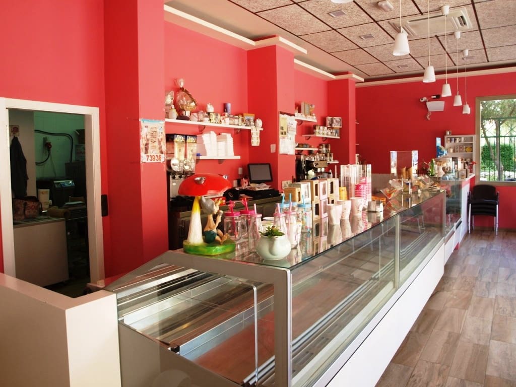 Restaurant/Bar til salg i Fuengirola - € 159.950 (Ref: 9428366)