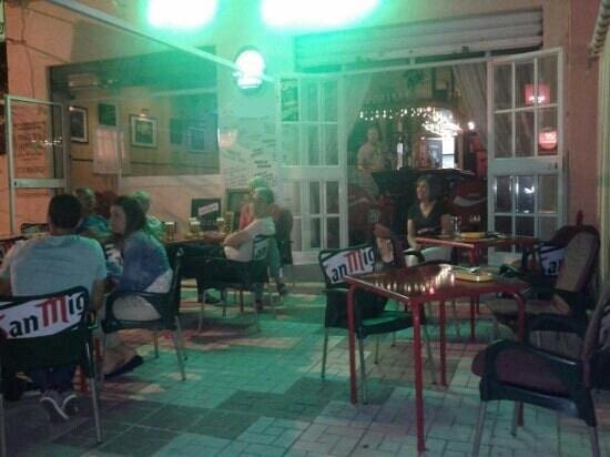 Restaurant/Bar for sale in Torremolinos - € 159,950 (Ref: 9428367)