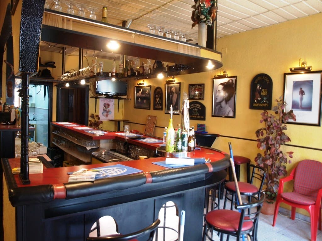 Restaurant/Bar for sale in Torremolinos - € 159,950 (Ref: 9428367)