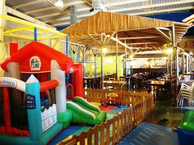 Business for sale in Fuengirola - € 150,000 (Ref: 9428374)