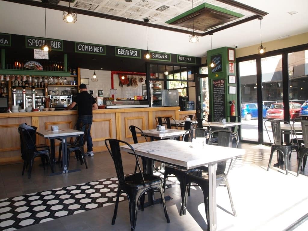 Restaurant/Bar til salg i Fuengirola - € 149.950 (Ref: 9428375)