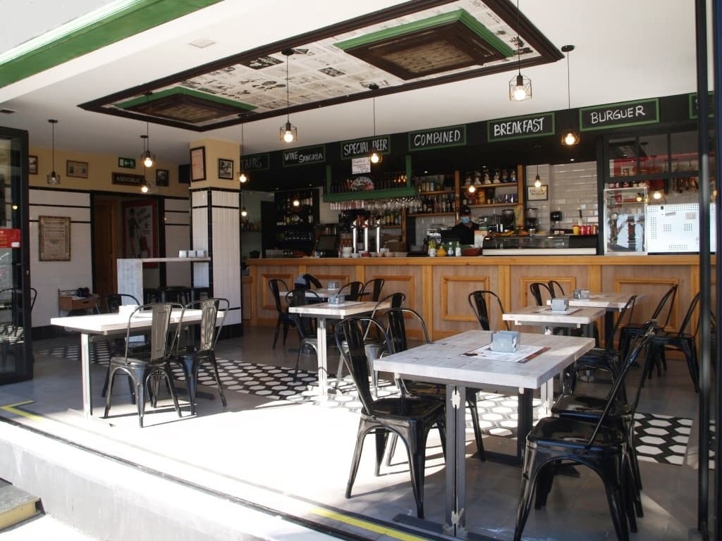 Restaurant/Bar til salg i Fuengirola - € 149.950 (Ref: 9428375)