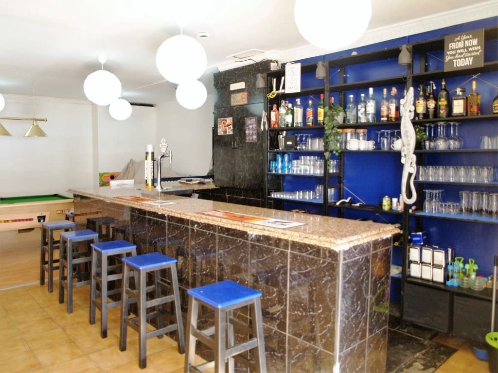 Restaurant/Bar for sale in Benalmadena - € 149,950 (Ref: 9428376)