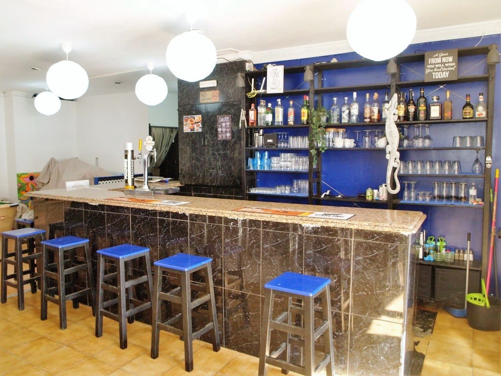Restaurant/Bar for sale in Benalmadena - € 149,950 (Ref: 9428376)