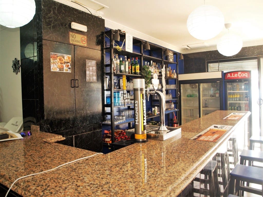 Restaurant/Bar for sale in Benalmadena - € 149,950 (Ref: 9428376)