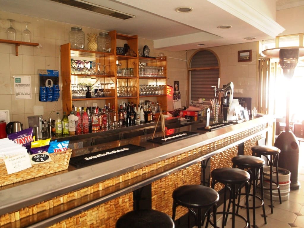 Restaurant/Bar for sale in Benalmadena - € 144,950 (Ref: 9428378)