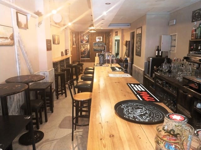 Restaurant/Bar for sale in Fuengirola - € 139,950 (Ref: 9428379)