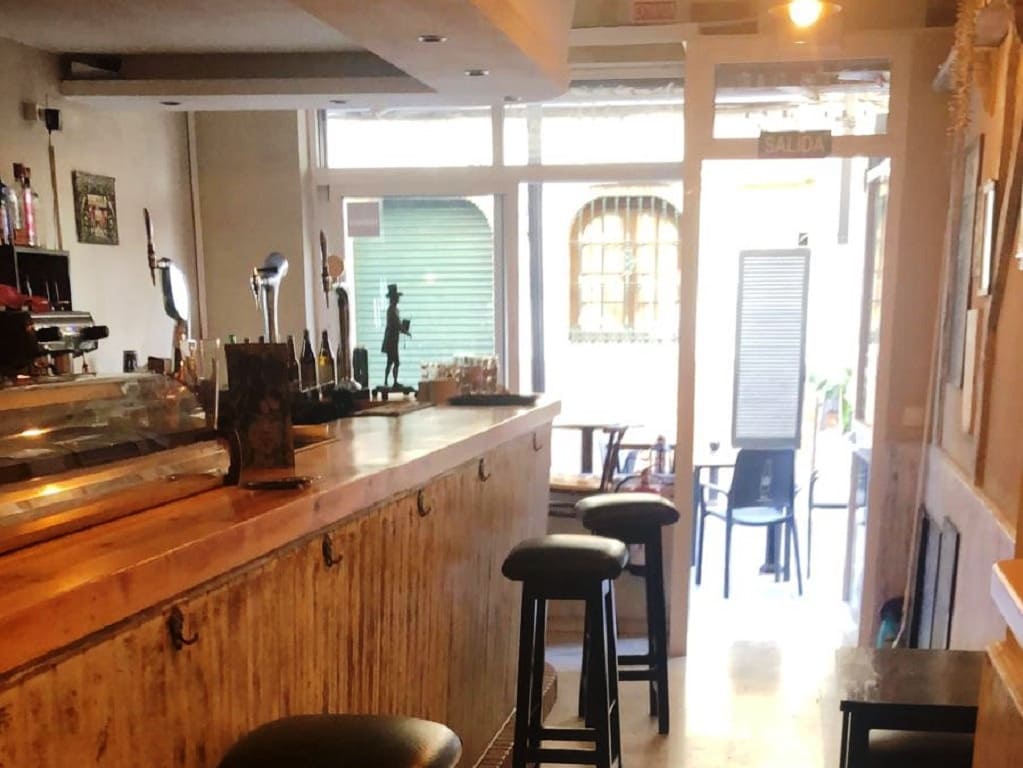 Restaurant/Bar for sale in Fuengirola - € 139,950 (Ref: 9428379)