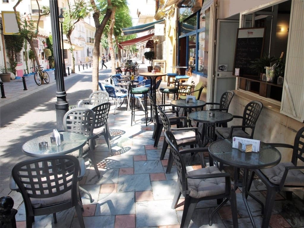 Restaurant/Bar for sale in Fuengirola - € 139,950 (Ref: 9428379)