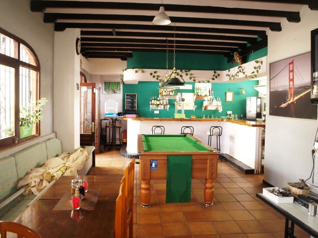 Restaurant/Bar for sale in Benalmadena - € 139,950 (Ref: 9428380)