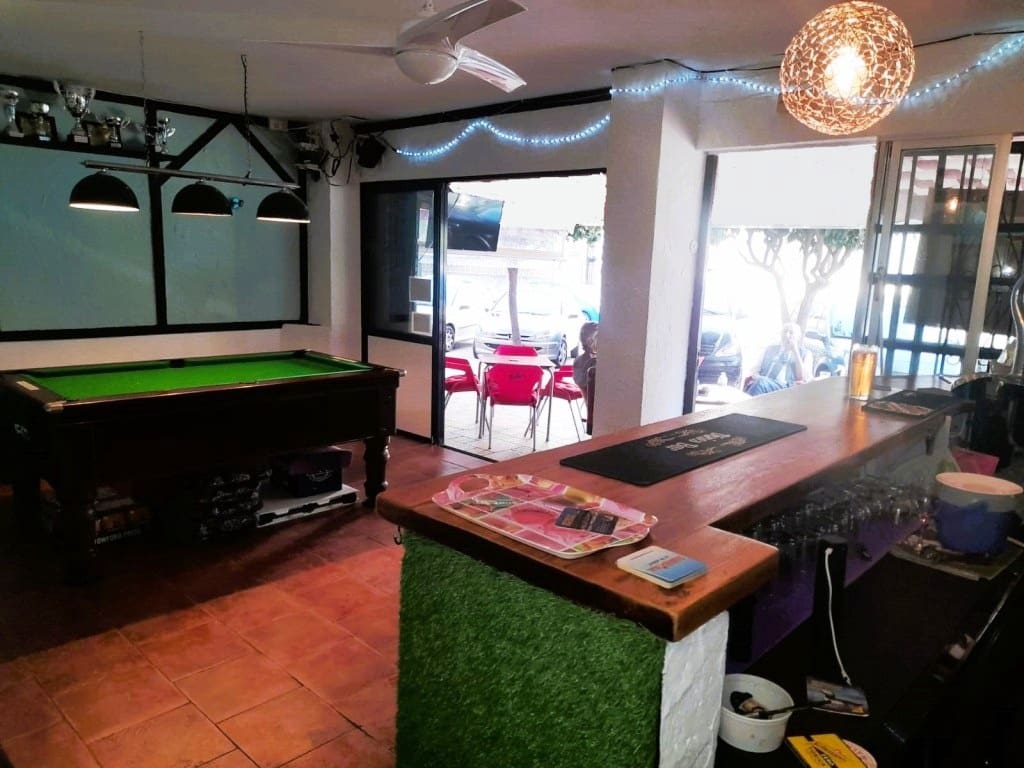 Restaurant/Bar for sale in Fuengirola - € 139,950 (Ref: 9428381)
