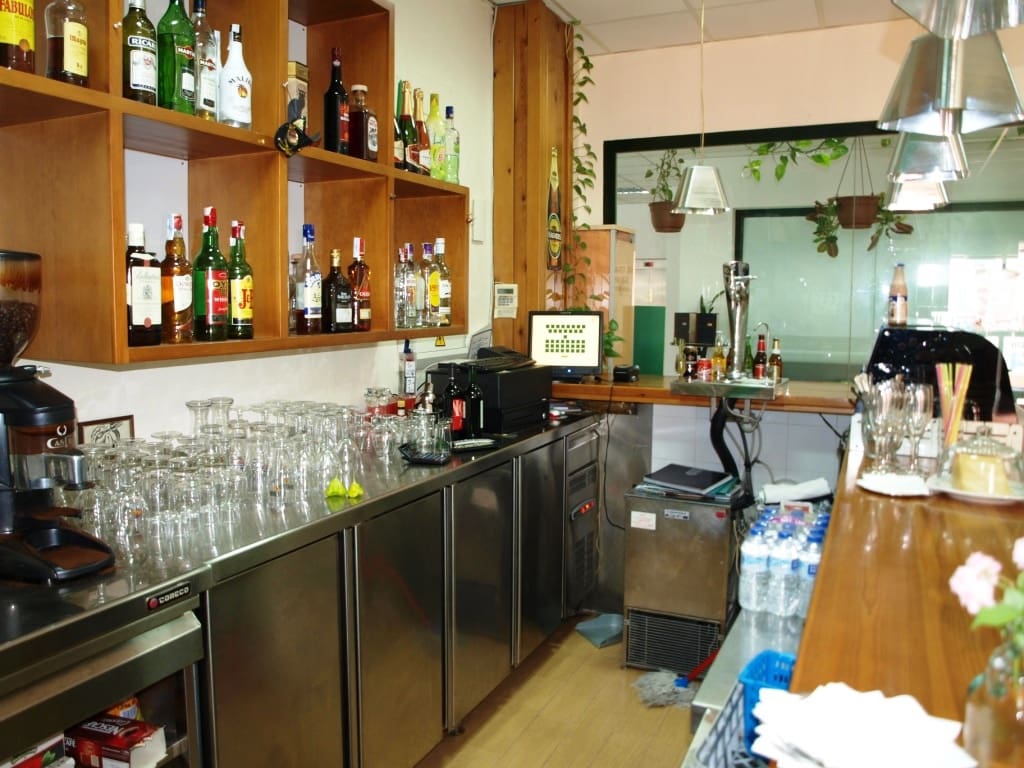 Restaurant/Bar for sale in Benalmadena - € 130,000 (Ref: 9428382)