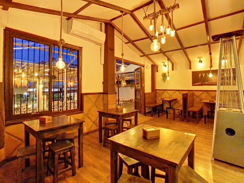 Restaurant/Bar for sale in Torremolinos - € 129,950 (Ref: 9428386)