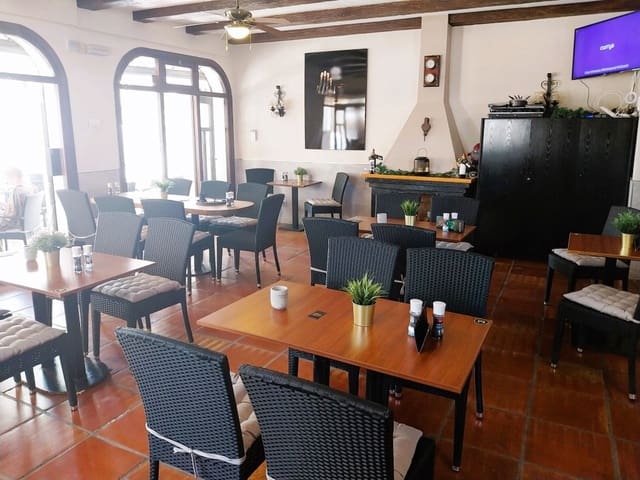 Restaurant/Bar for sale in Benalmádena - € 49,950 (Ref: 9428387)