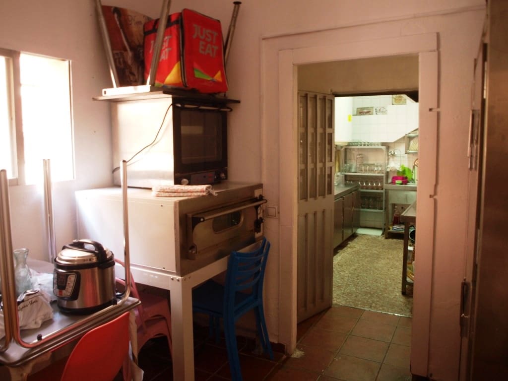 Restaurant/Bar for sale in Fuengirola - € 119,950 (Ref: 9428392)