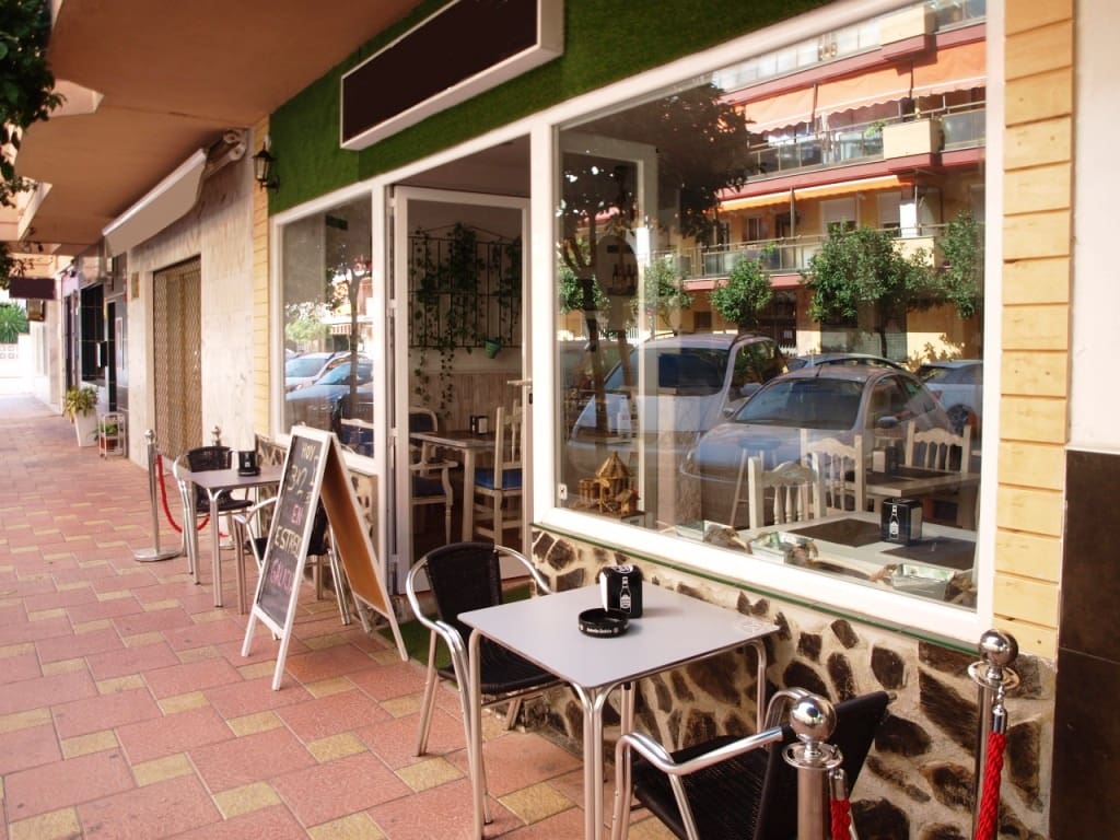 Restaurant/Bar for sale in Fuengirola - € 119,950 (Ref: 9428392)