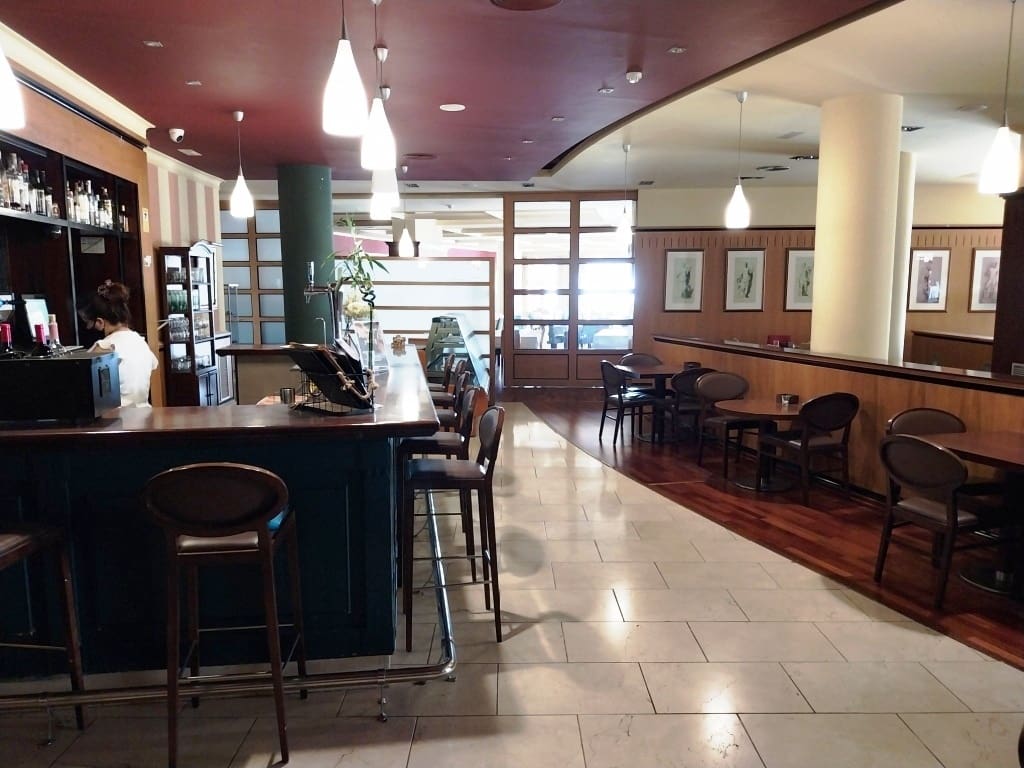 Restaurant/Bar for sale in Benalmadena - € 9,950 (Ref: 9428393)