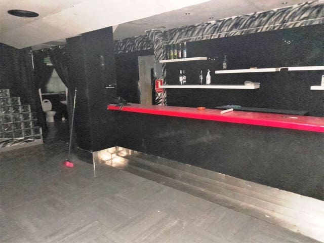 Restaurant/bar te koop in Torremolinos - € 115.000 (Ref: 9428395)
