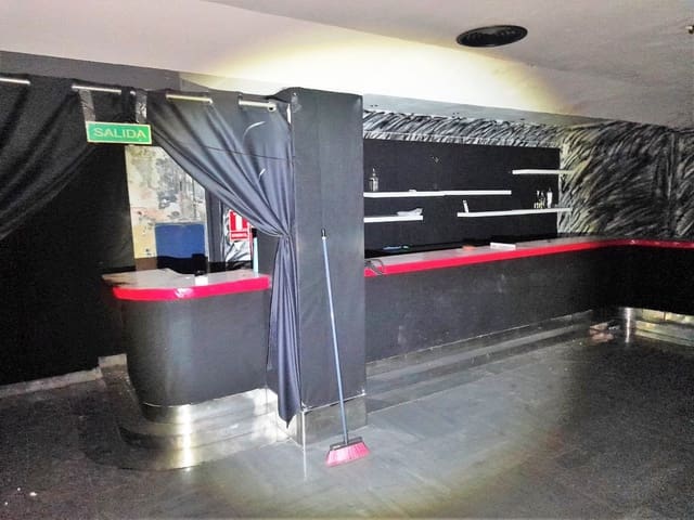 Restaurant/bar te koop in Torremolinos - € 115.000 (Ref: 9428395)