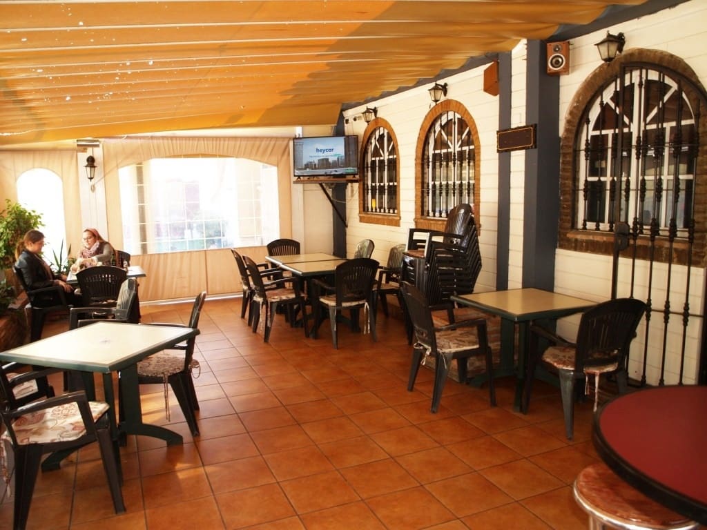 Restaurant/Bar for sale in Benalmadena - € 110,000 (Ref: 9428396)