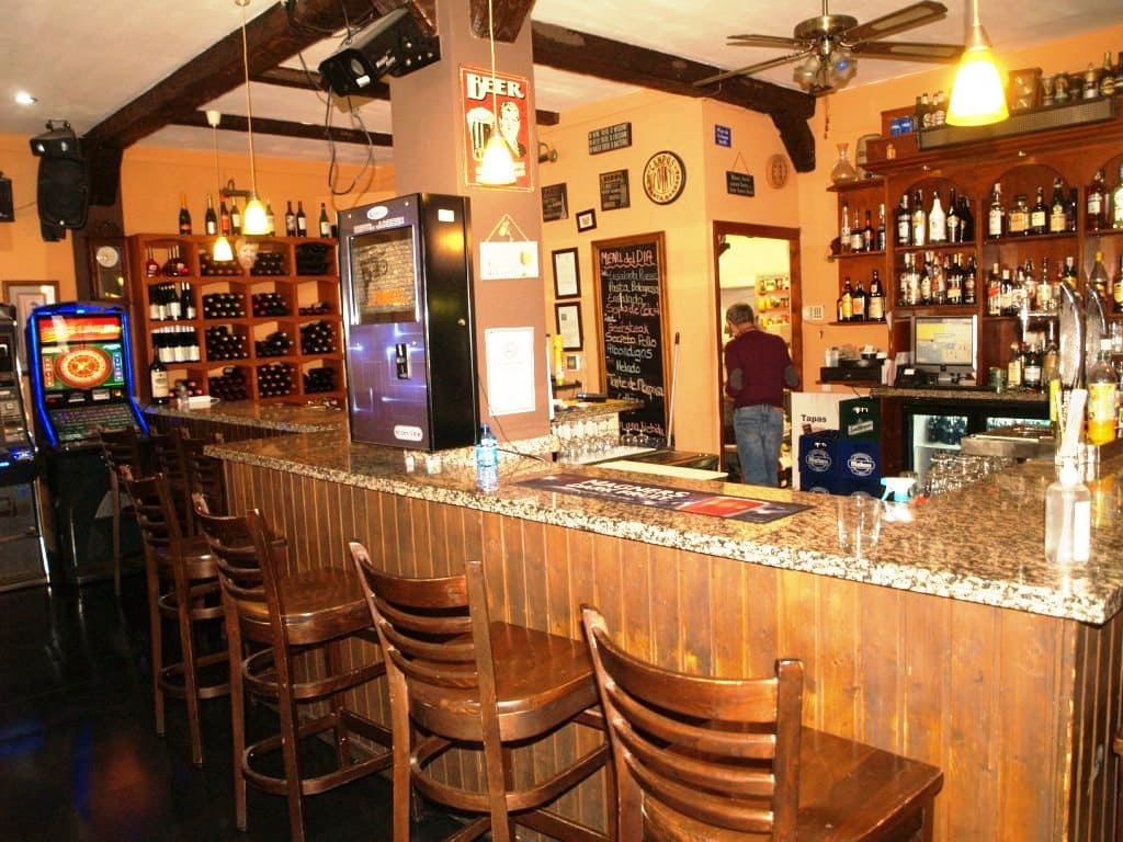 Restaurant/Bar for sale in Benalmadena - € 110,000 (Ref: 9428396)