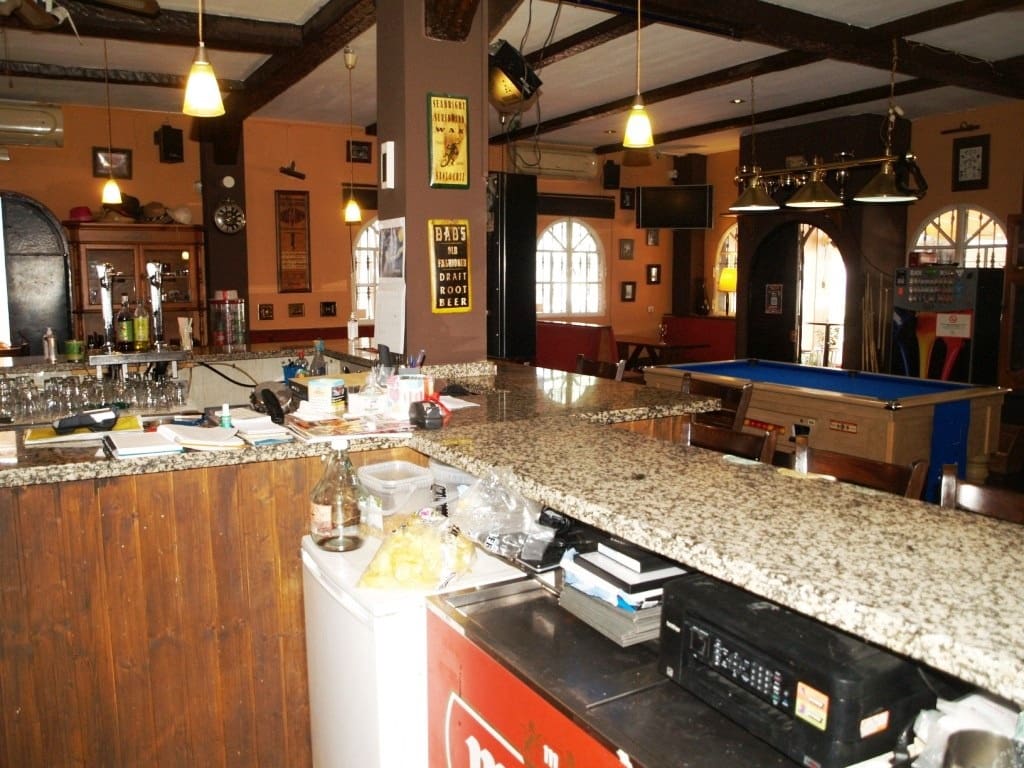 Restaurant/Bar for sale in Benalmadena - € 110,000 (Ref: 9428396)
