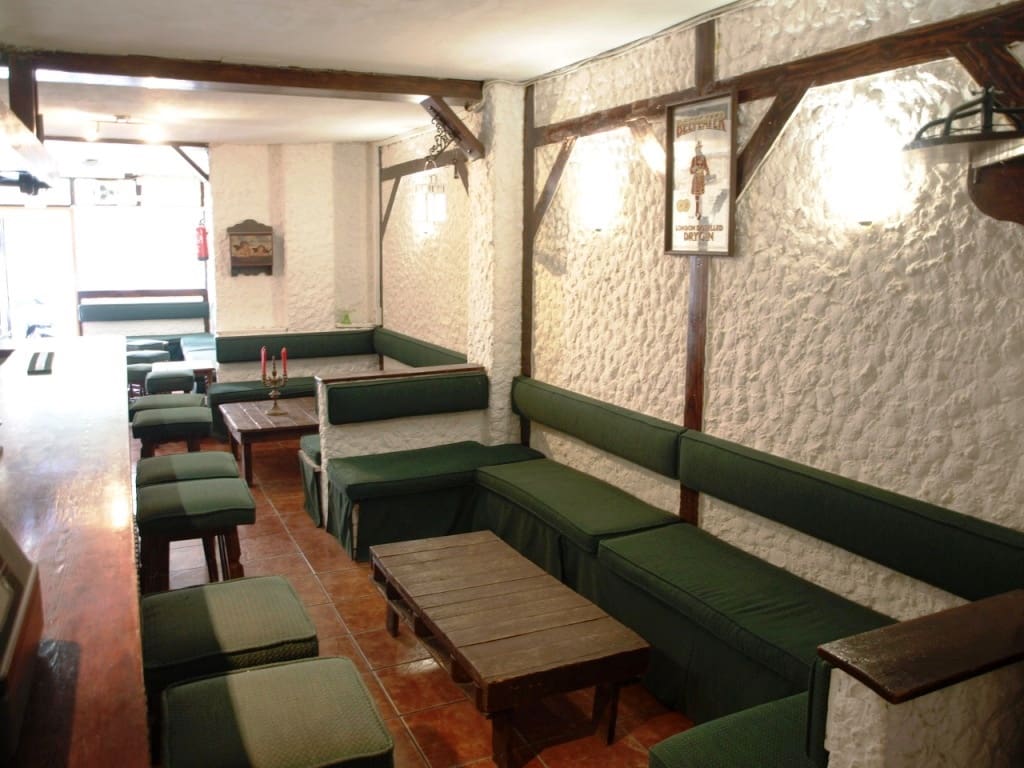 Restaurant/Bar for sale in Fuengirola - € 107,950 (Ref: 9428397)