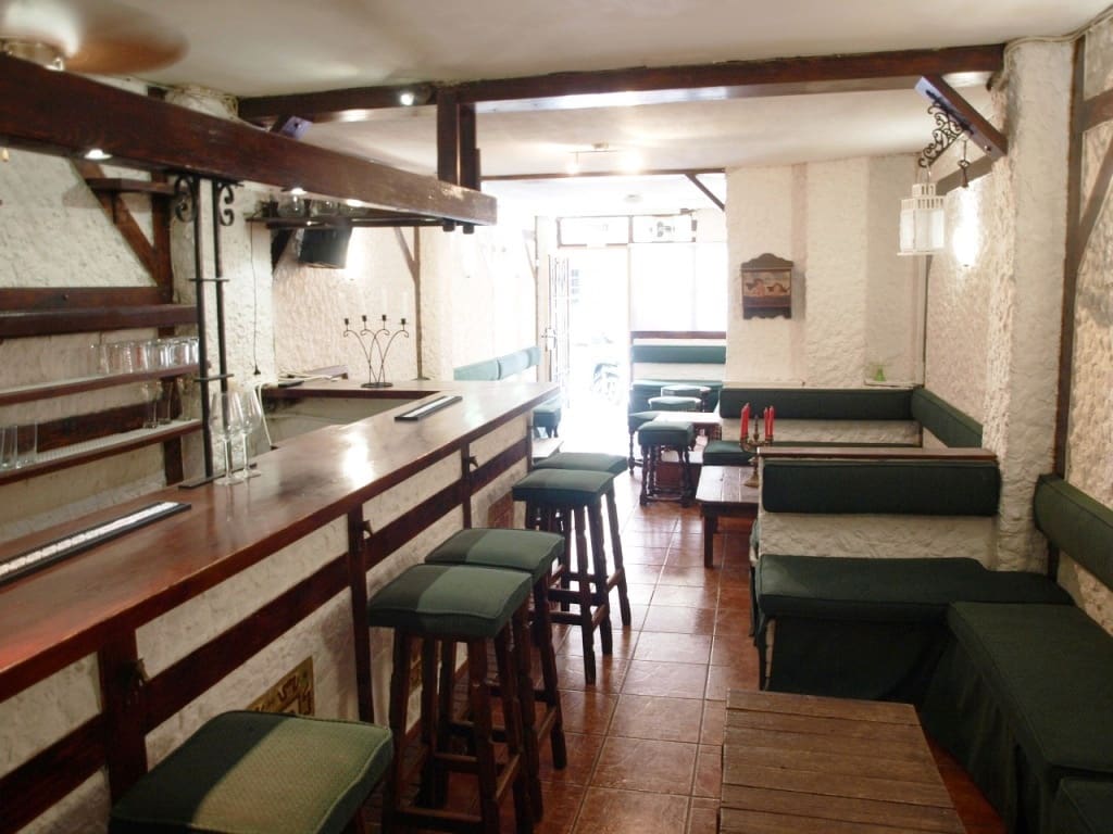 Restaurant/Bar for sale in Fuengirola - € 107,950 (Ref: 9428397)