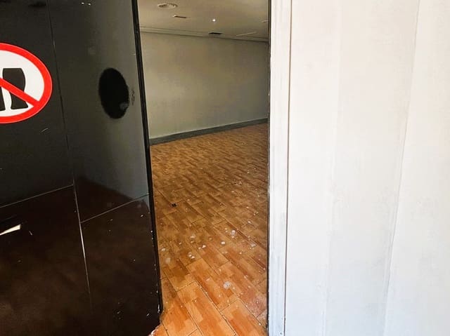 Restaurant/bar te koop in Torremolinos - € 99.950 (Ref: 9428398)