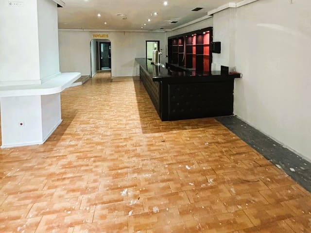 Restaurant/bar te koop in Torremolinos - € 99.950 (Ref: 9428398)