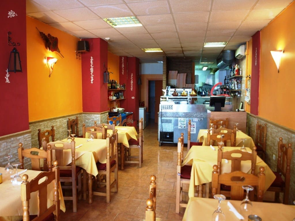 Restaurant/Bar for sale in Benalmadena - € 99,000 (Ref: 9428401)