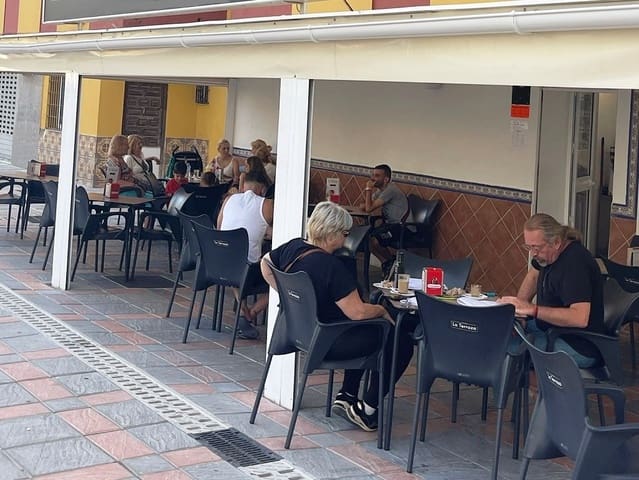 Restaurant/Bar for sale in Fuengirola - € 89,950 (Ref: 9428402)