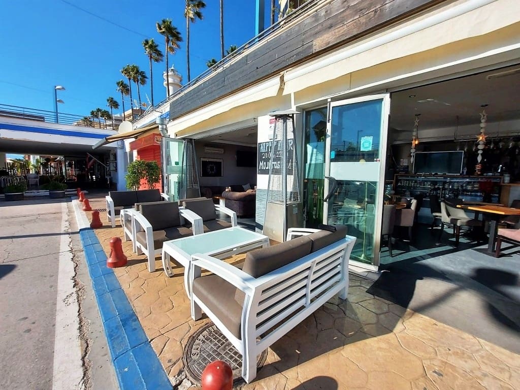 Restaurant/Bar for sale in Marbella - € 89,950 (Ref: 9428403)