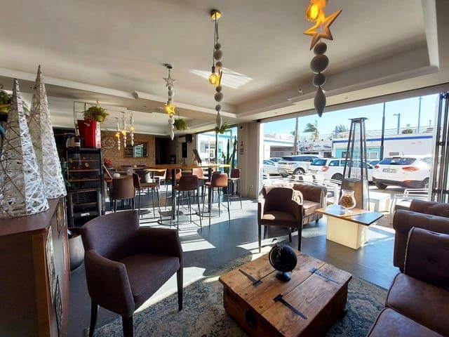 Restaurant/Bar for sale in Marbella - € 89,950 (Ref: 9428403)