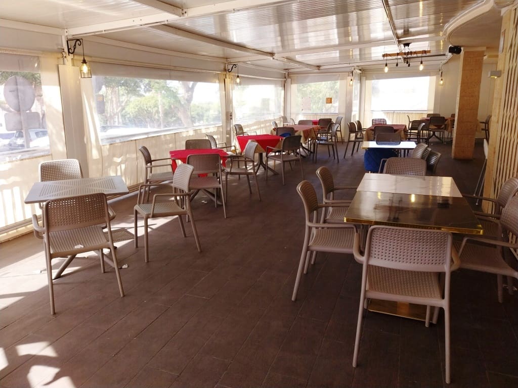 Restaurant/Bar for sale in Torremolinos - € 89,950 (Ref: 9428404)