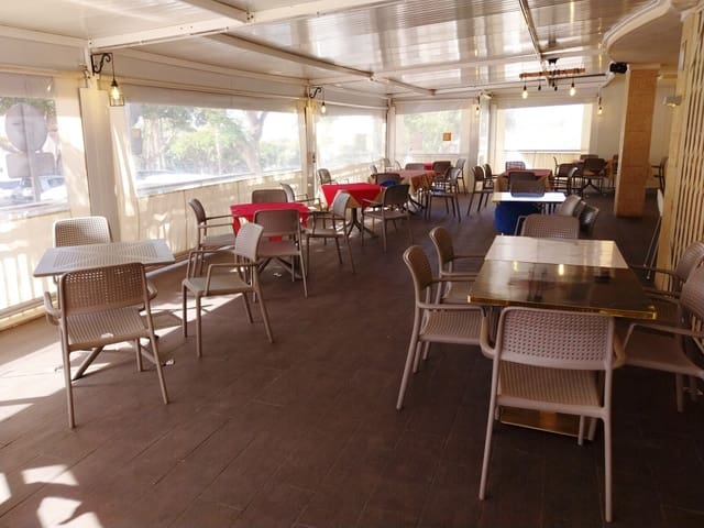 Restaurant/bar te koop in Torremolinos - € 89.950 (Ref: 9428404)