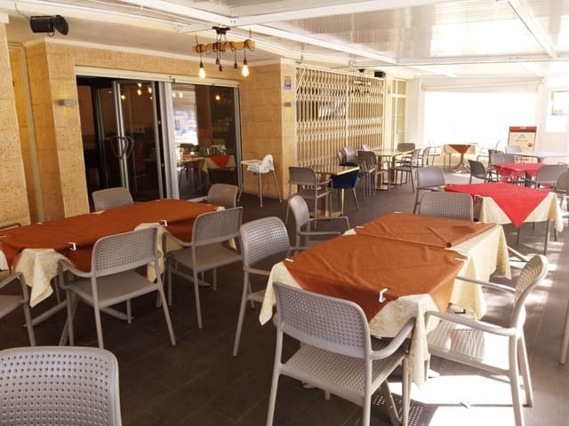 Restaurant/bar te koop in Torremolinos - € 89.950 (Ref: 9428404)
