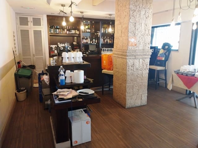 Restaurant/bar te koop in Torremolinos - € 89.950 (Ref: 9428404)