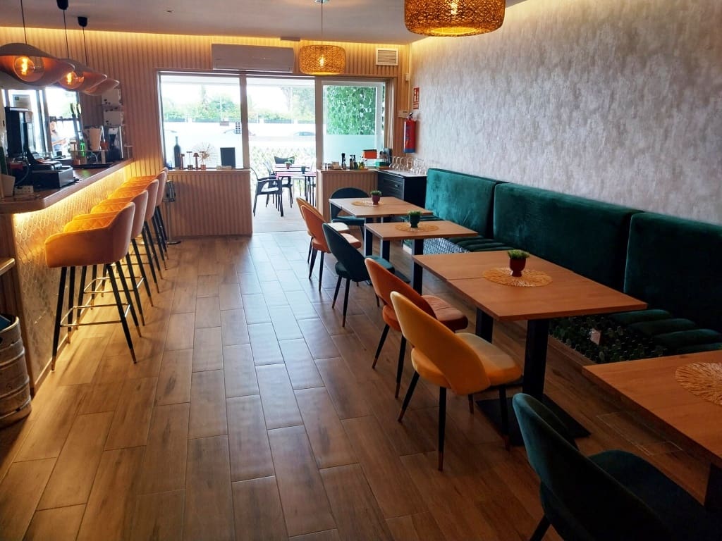 Restaurant/Bar for sale in Mijas Costa - € 54,950 (Ref: 9428407)