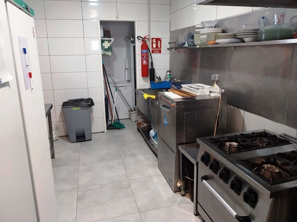 Restaurant/Bar for sale in Mijas Costa - € 54,950 (Ref: 9428407)