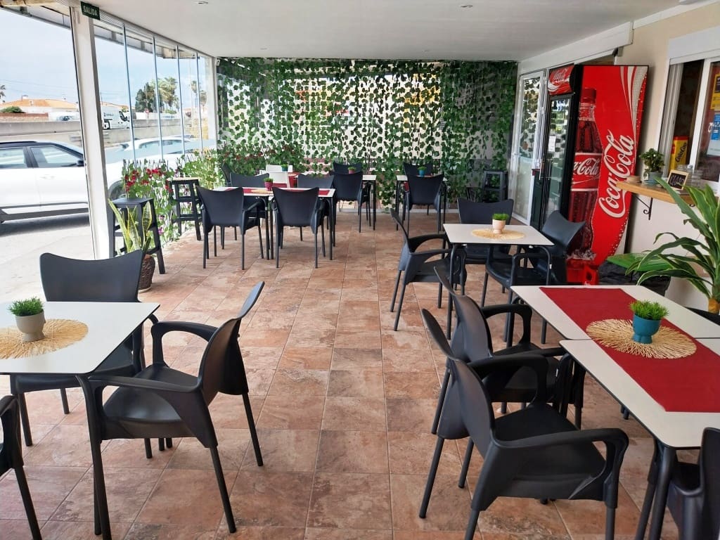 Restaurant/Bar for sale in Mijas Costa - € 54,950 (Ref: 9428407)