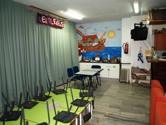 Erhverv til salg i Fuengirola - € 89.950 (Ref: 9428408)