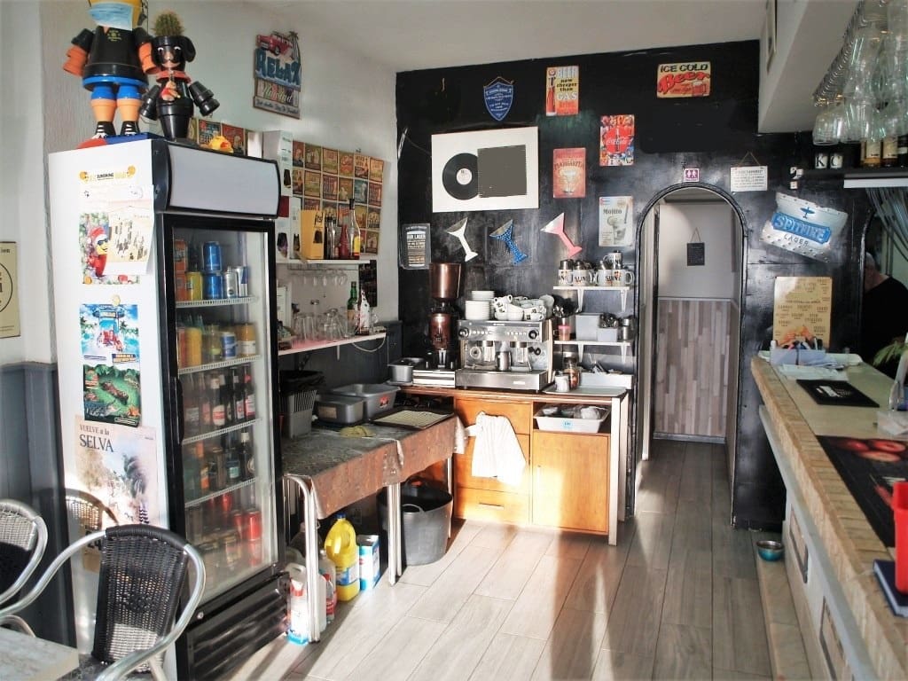 Restaurant/Bar for sale in Benalmadena - € 88,950 (Ref: 9428409)