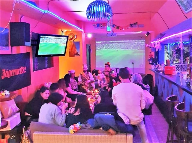 Restaurant/Bar for sale in Fuengirola - € 85,000 (Ref: 9428410)