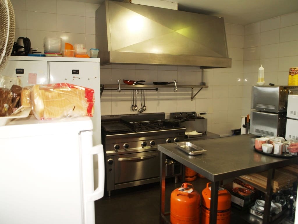 Restaurant/Bar for sale in Fuengirola - € 79,950 (Ref: 9428413)