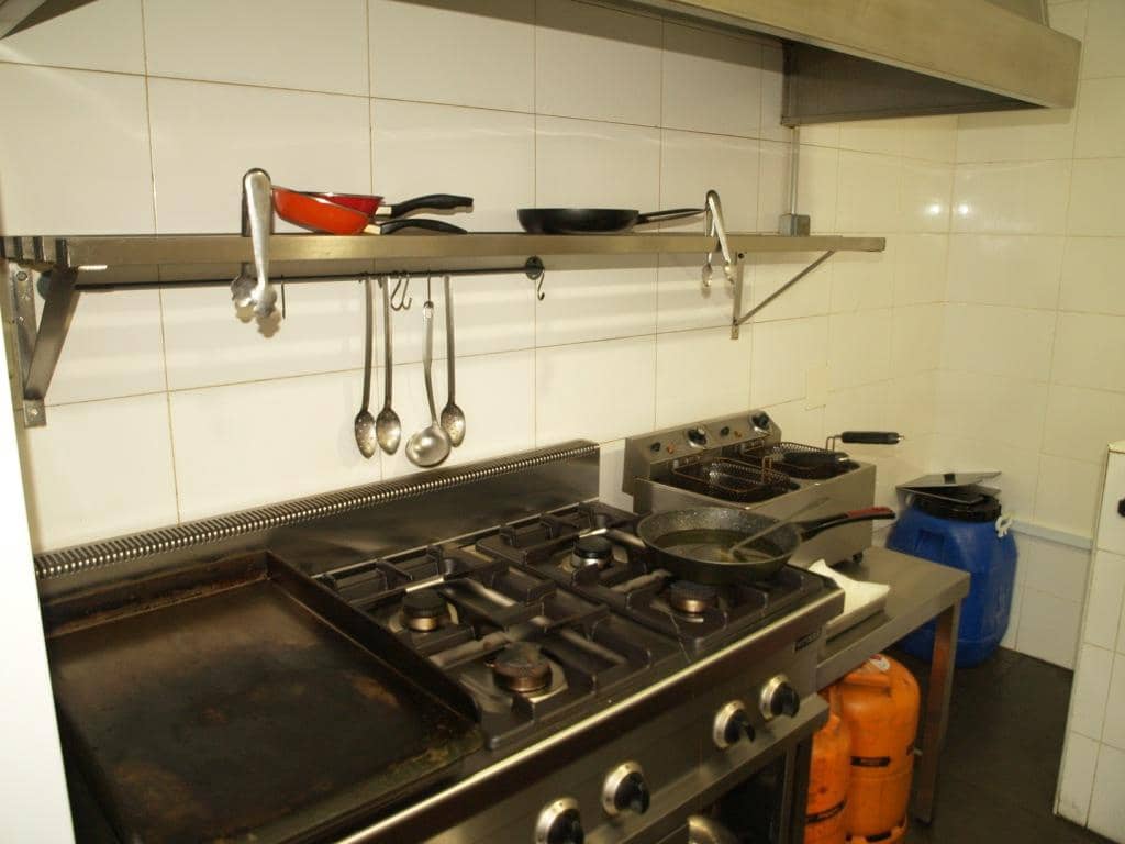 Restaurant/Bar for sale in Fuengirola - € 79,950 (Ref: 9428413)