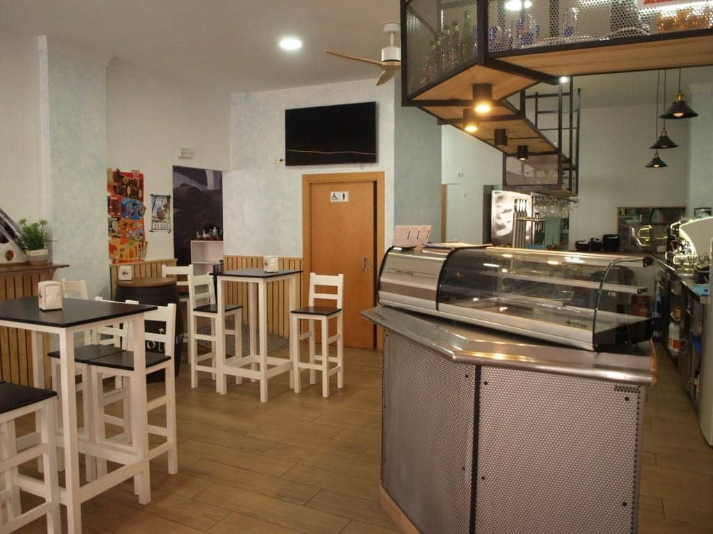 Restaurant/Bar for sale in Fuengirola - € 69,950 (Ref: 9428417)