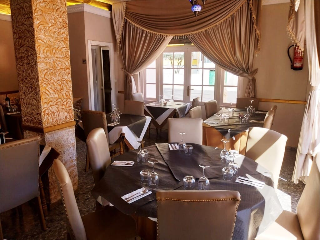 Restaurant/Bar for sale in Benalmadena - € 69,950 (Ref: 9428419)