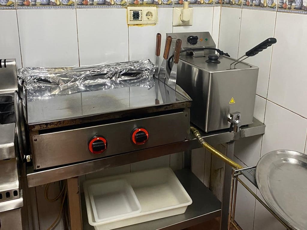 Restaurant/Bar for sale in Fuengirola - € 67,950 (Ref: 9428422)