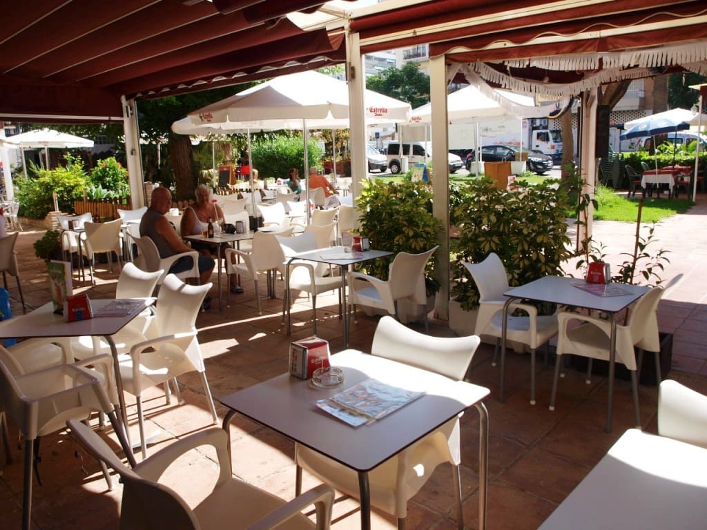 Restaurant/Bar for sale in Fuengirola - € 64,950 (Ref: 9428423)